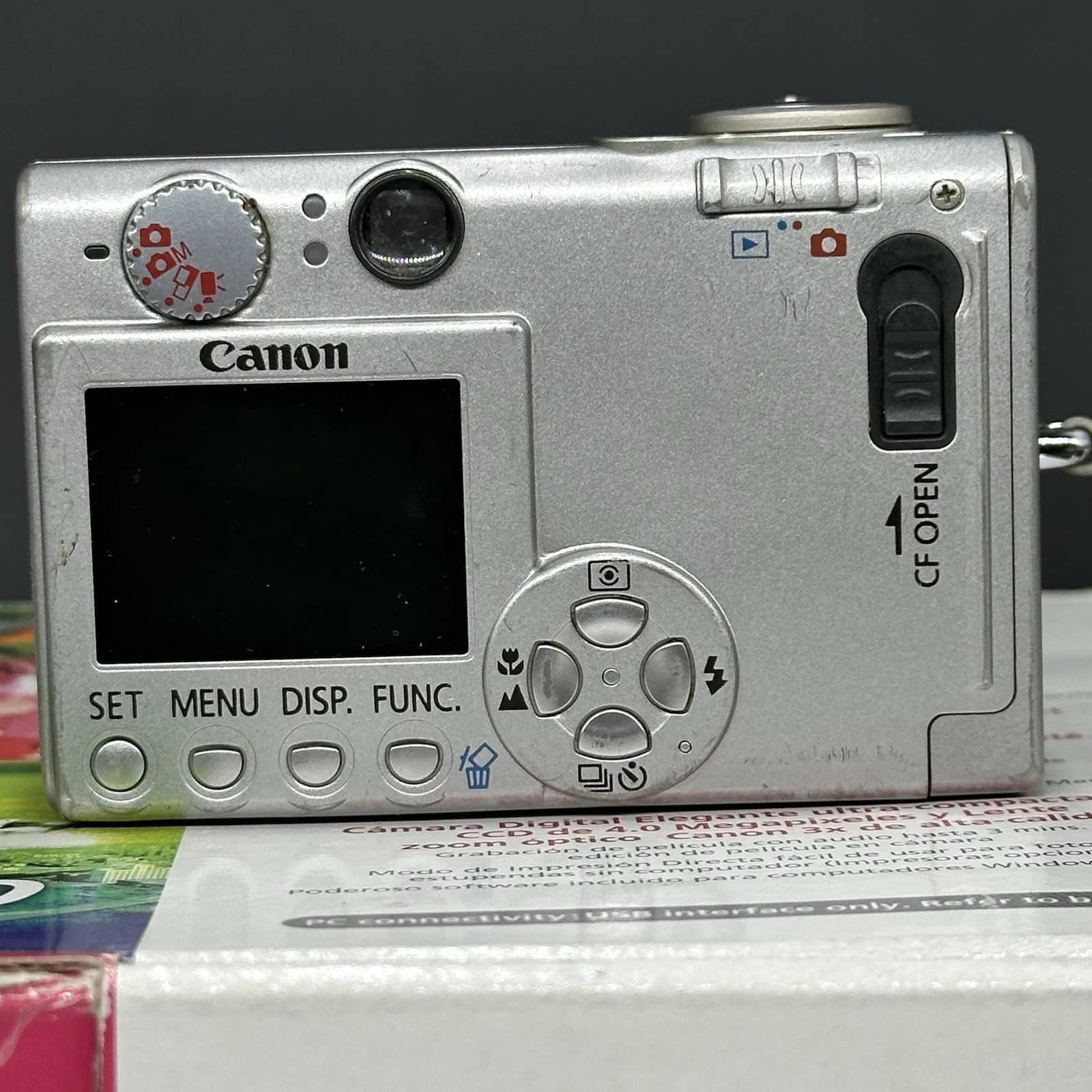Canon PowerShot S400 Digital ELPH Digital Cameras Silver New Body Only