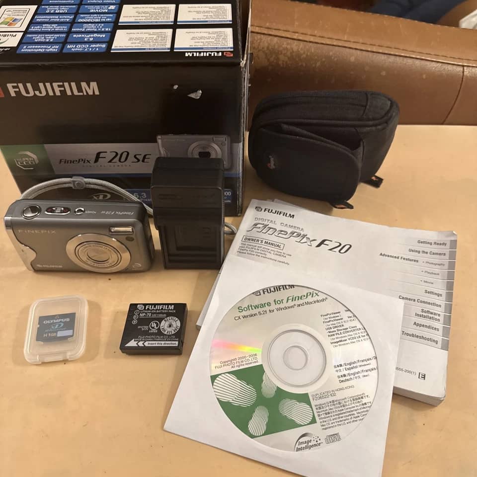 Fujifilm f20 Digital Cameras Silver New Body Only