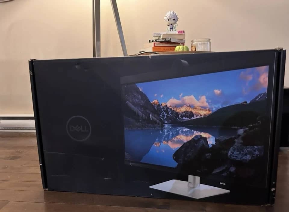 Dell U3224K Monitors
