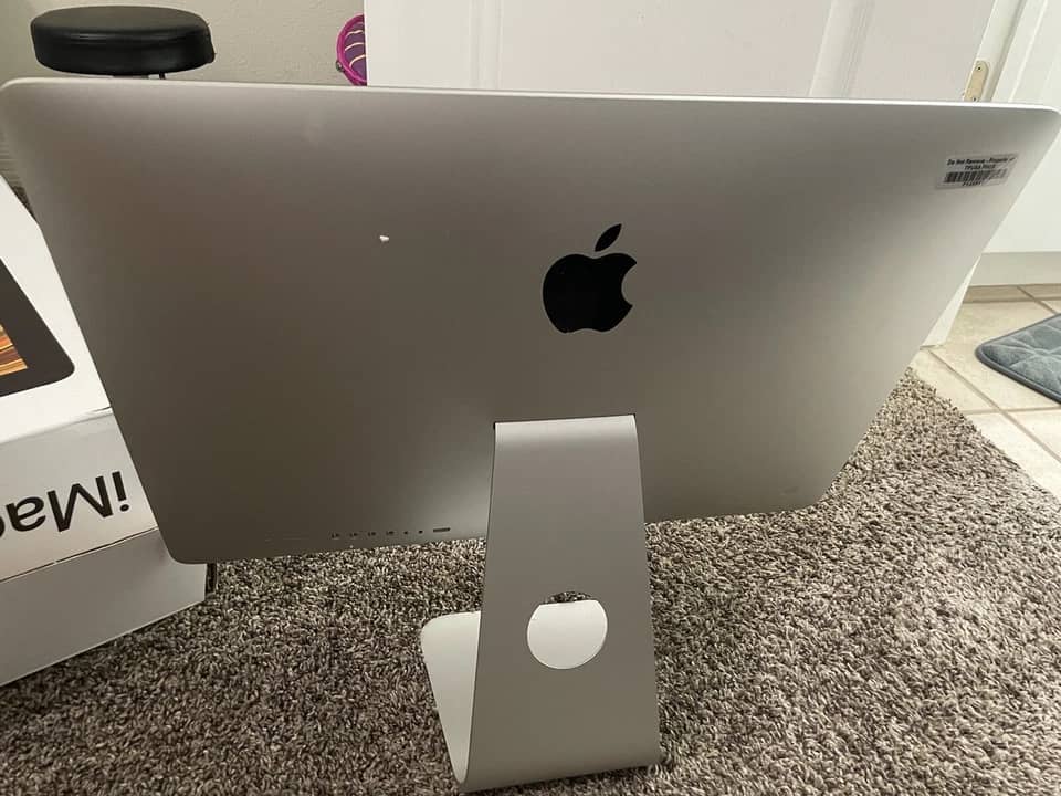 Apple iMac 24" M1 Computers