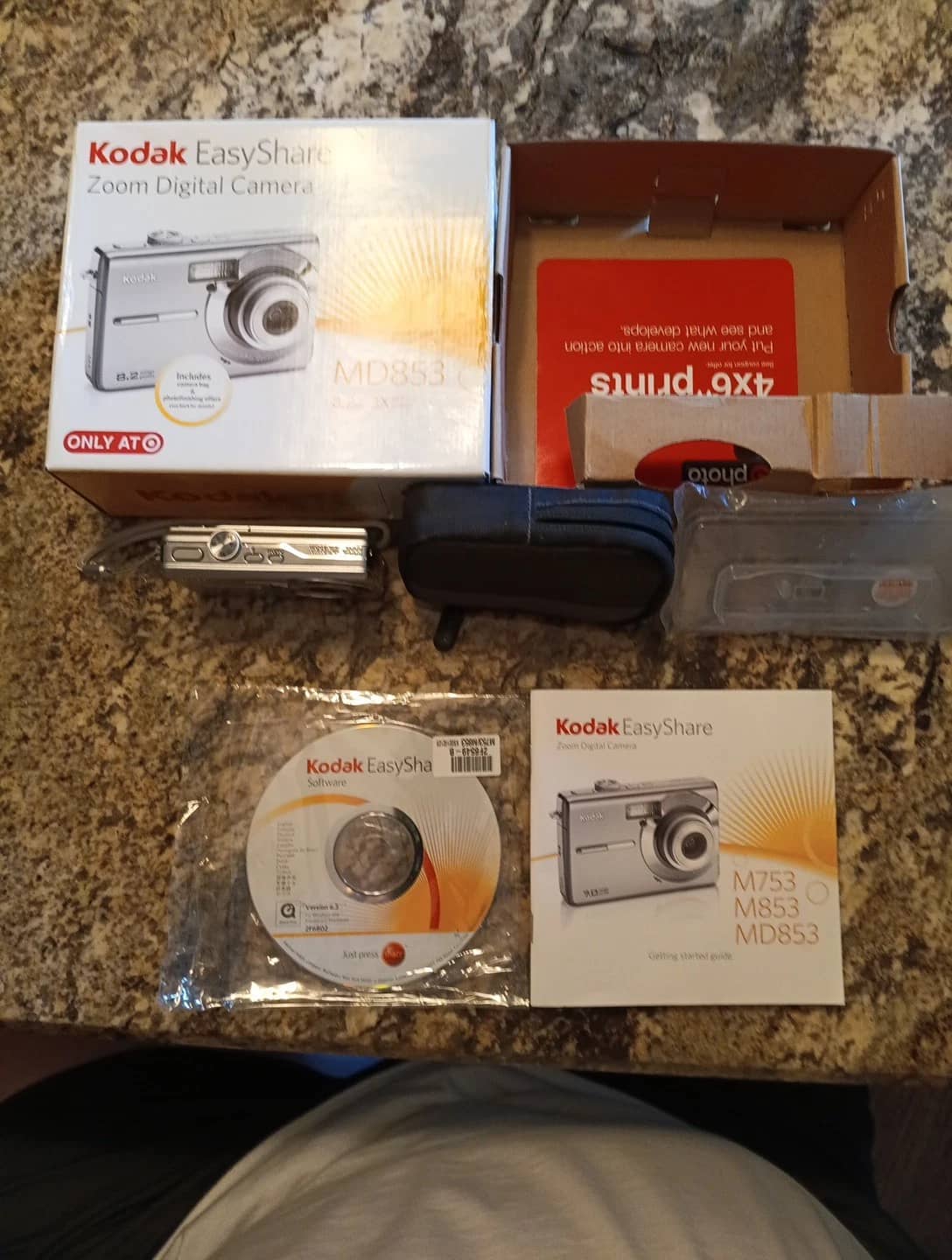 Kodak EasyShare MD853 Digital Cameras Silver Used - Good Body Only