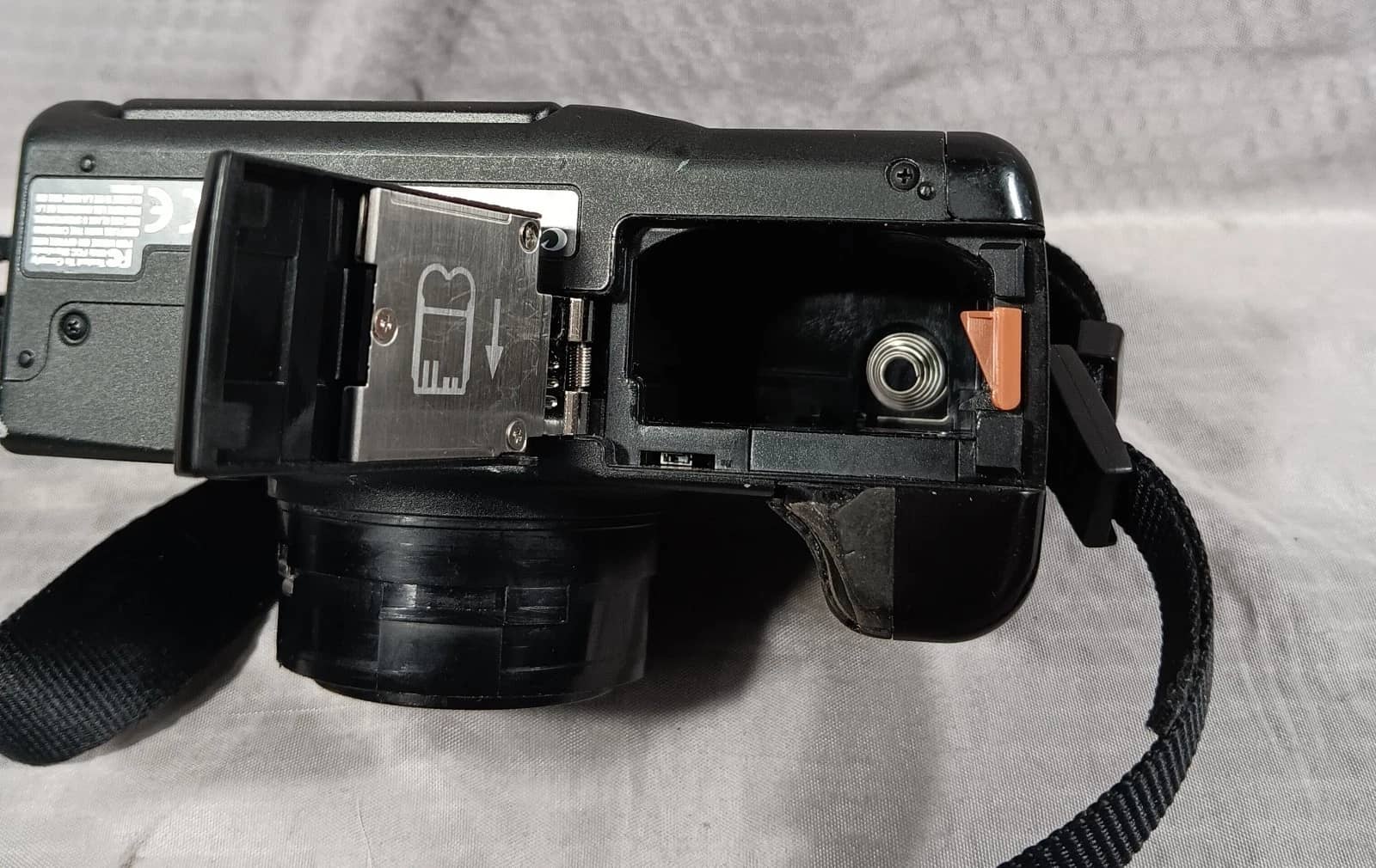 Canon PowerShot G5 Digital Cameras Black Open-Box Excellent Body Only