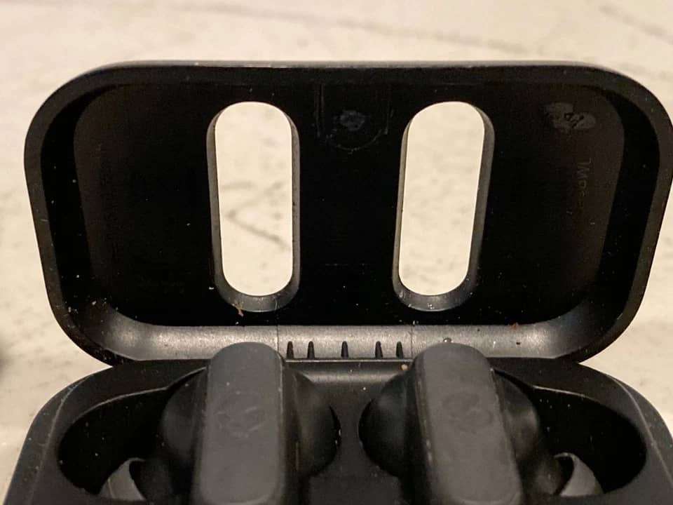 Skullcandy JLab GO Air POP Headphones & Earbuds 