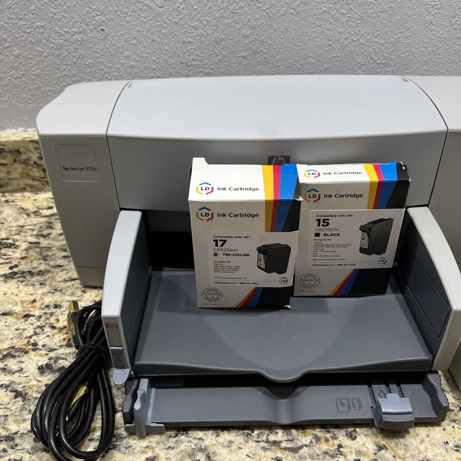 HP Deskjet 825C Printers Used - Good