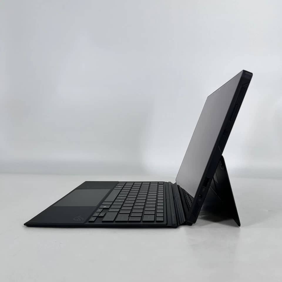 ASUS ROG Strix GZ302 Computers