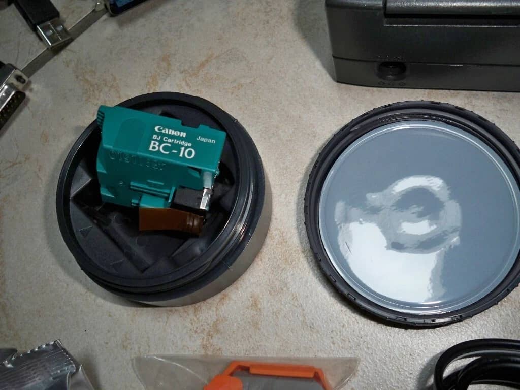 Canon cannon BJC-210 Printers For parts or not working
