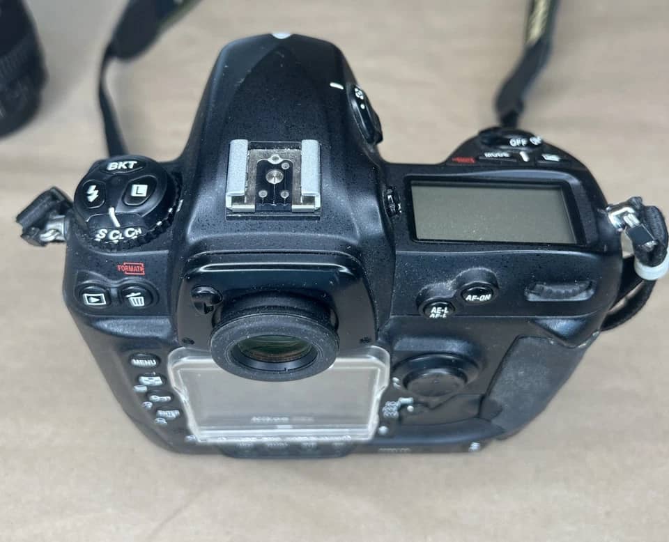 Nikon D2XS Digital Cameras Black New Body Only