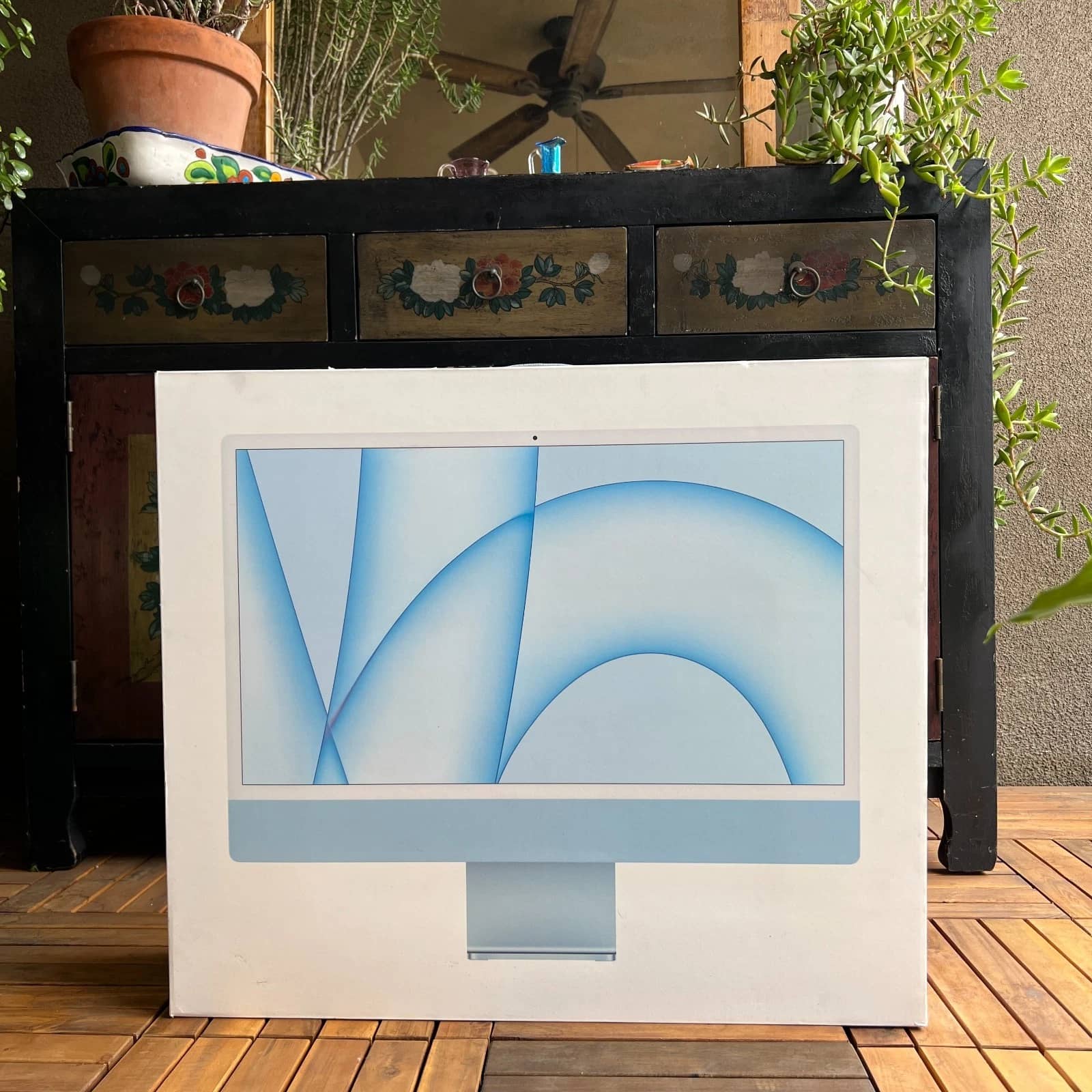 Apple iMac 21.5" 2017 Retina 4K Computers 1TB 8GB New