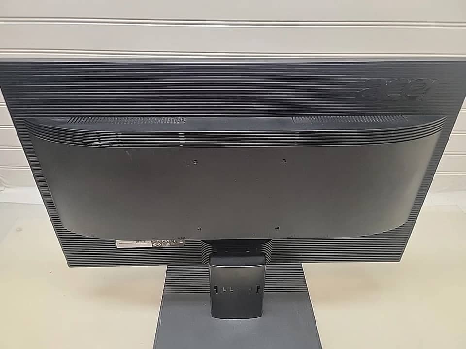 Acer V226HQL Monitors