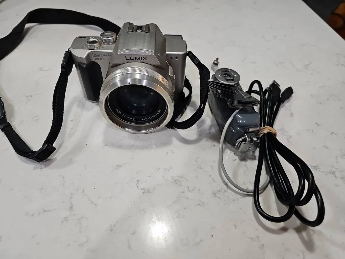 Panasonic LUMIX FZ10 Digital Cameras Silver Used - Good Body Only