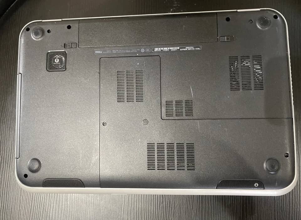 Dell Inspiron 7720 Computers