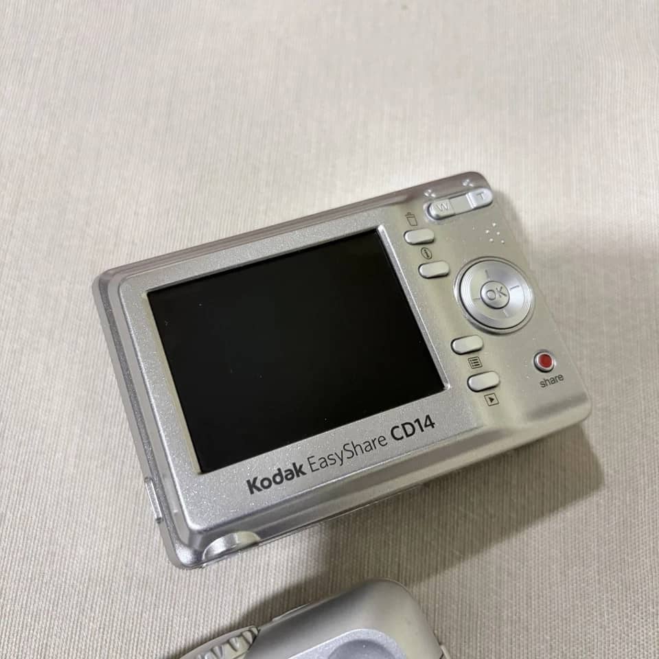 Kodak EasyShare C300 Digital Cameras Silver New Body Only