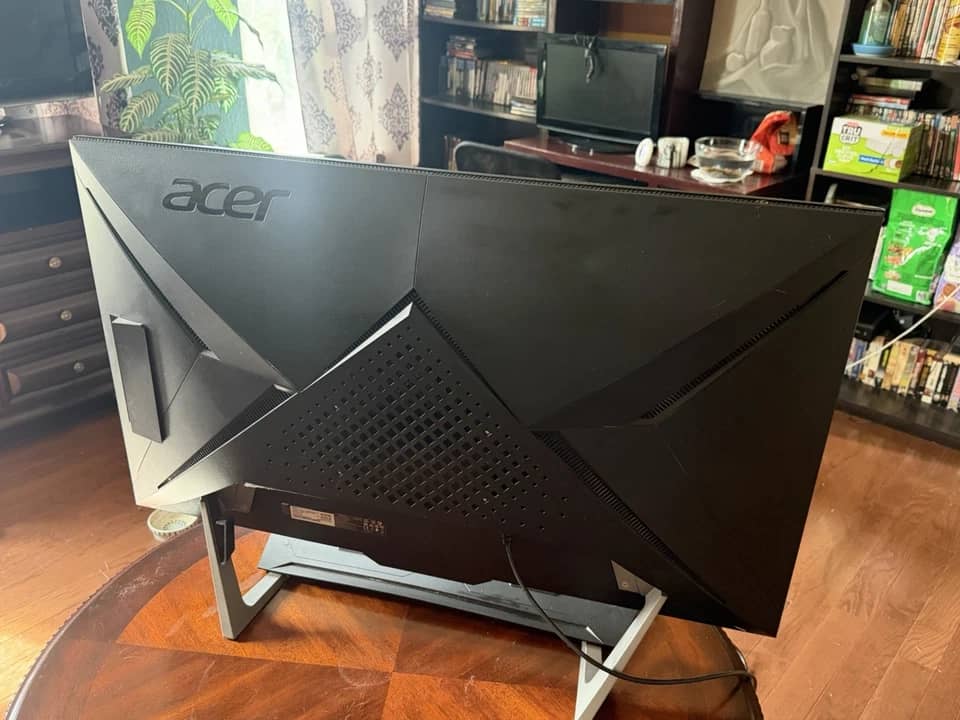 Acer CG437K Monitors