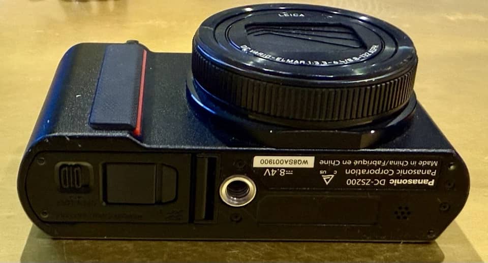 Panasonic LUMIX ZS200 Digital Cameras