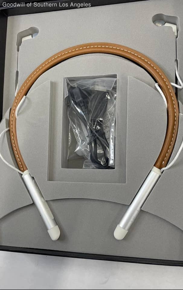 Klipsch T5 Neckband Headphones & Earbuds Brown New