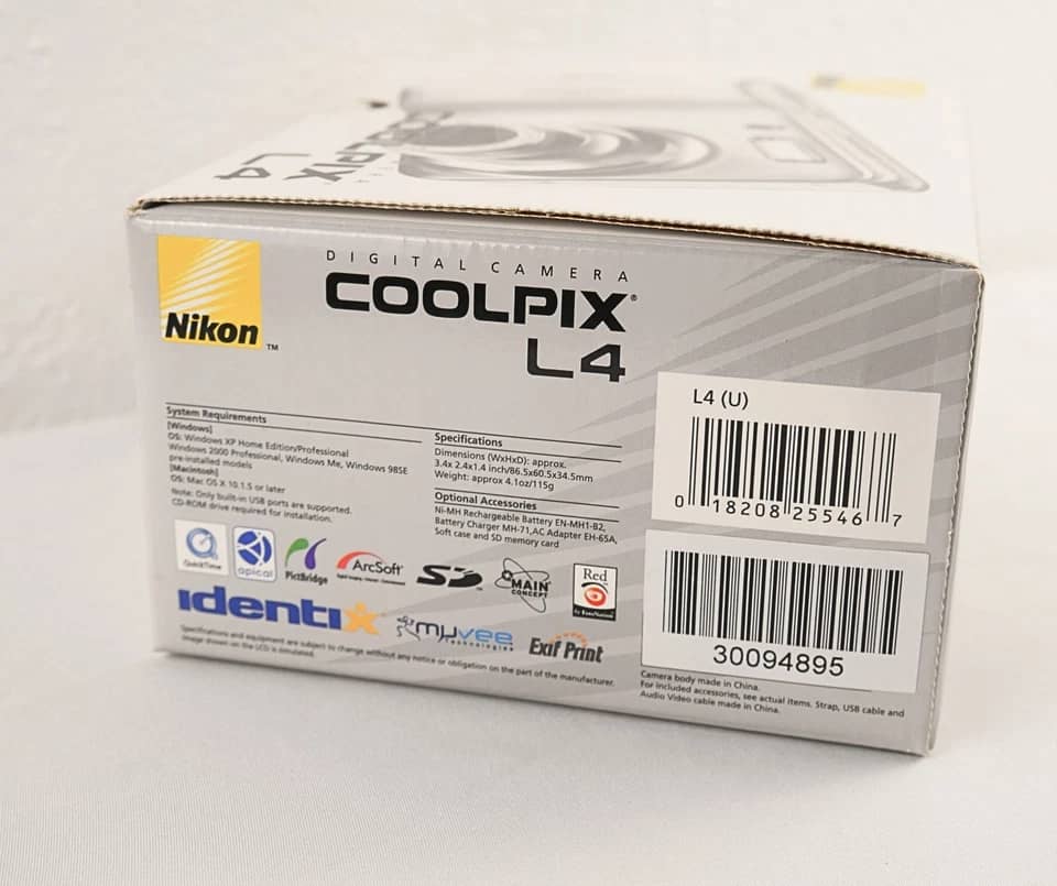 Nikon COOLPIX L4 Digital Cameras Silver New Body Only