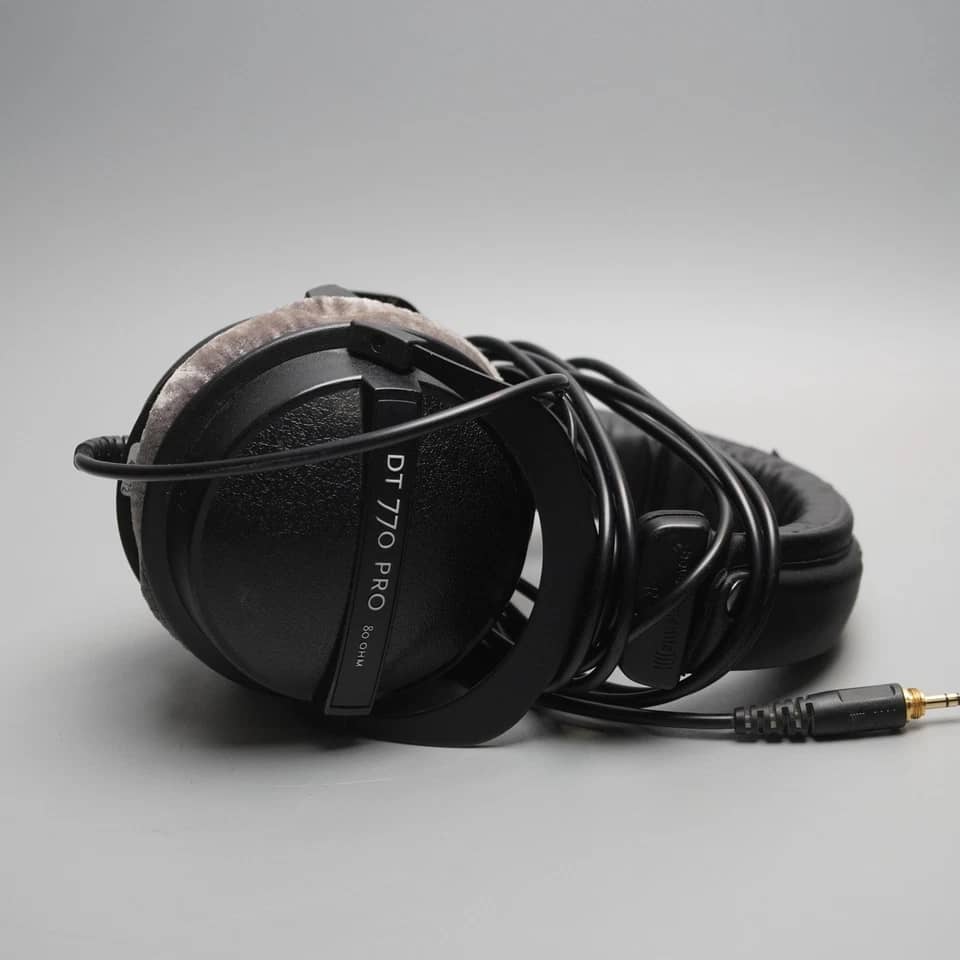 Beyerdynamic beyerdynamic DT 770 PRO X Headphones & Earbuds 