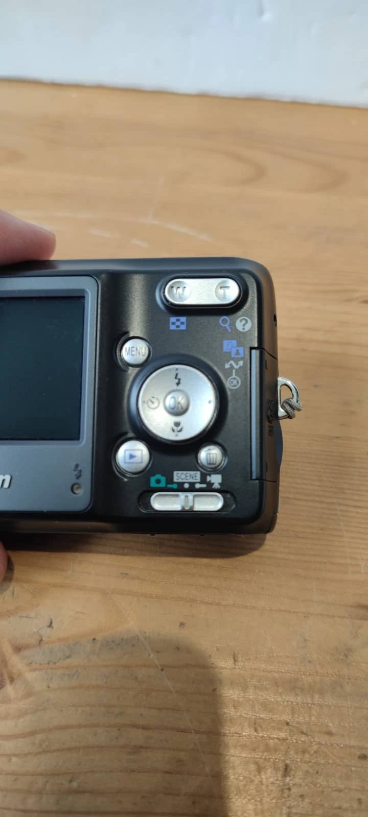 Nikon COOLPIX L3 Digital Cameras Silver New Body Only
