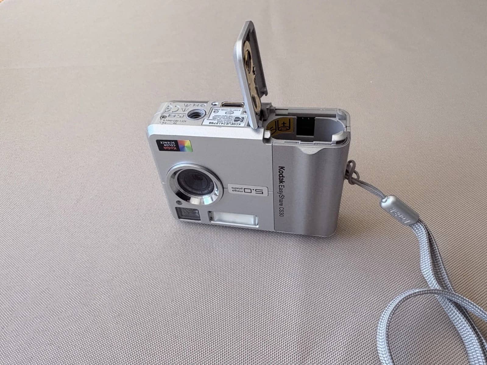 Kodak c530 Digital Cameras Silver New Body Only