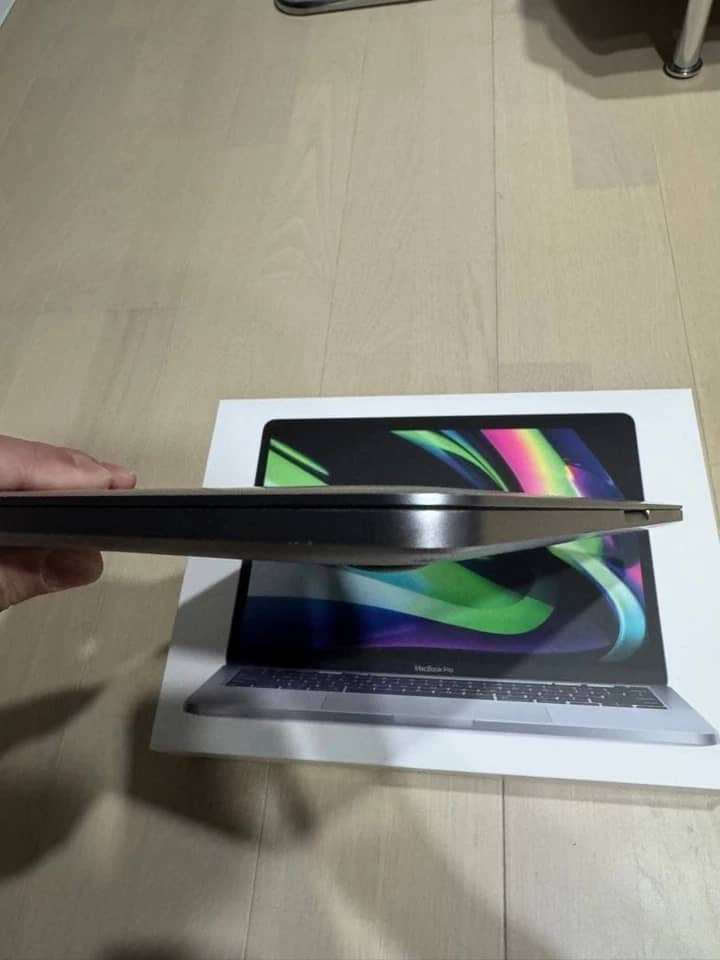 Apple MacBook Pro (2021) Computers