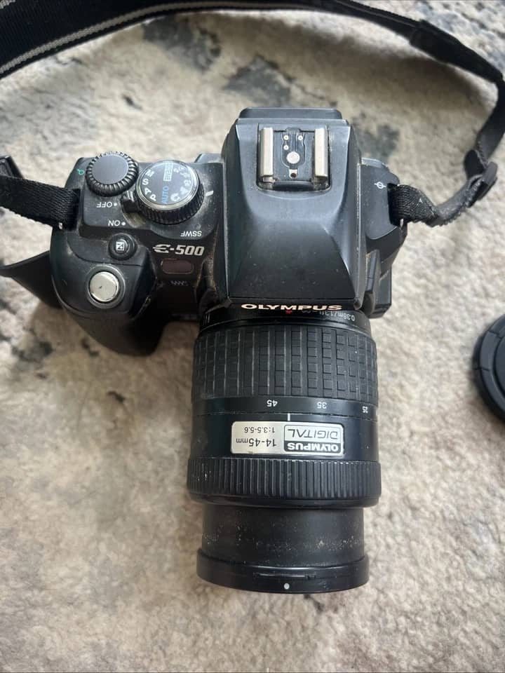 OM SYSTEM EVOLT E-300 Digital Cameras Black New Body Only