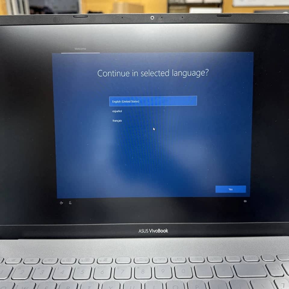 ASUS Vivobook 17 Computers