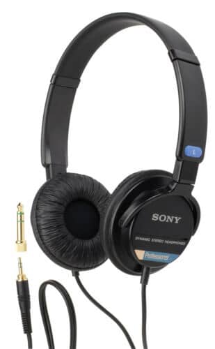 Sony WI-C200 Headphones & Earbuds Black New
