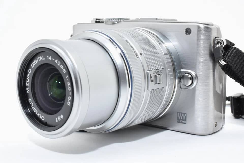 OM SYSTEM PEN E-PL3 Digital Cameras Silver New w/ 14-42mm Kit