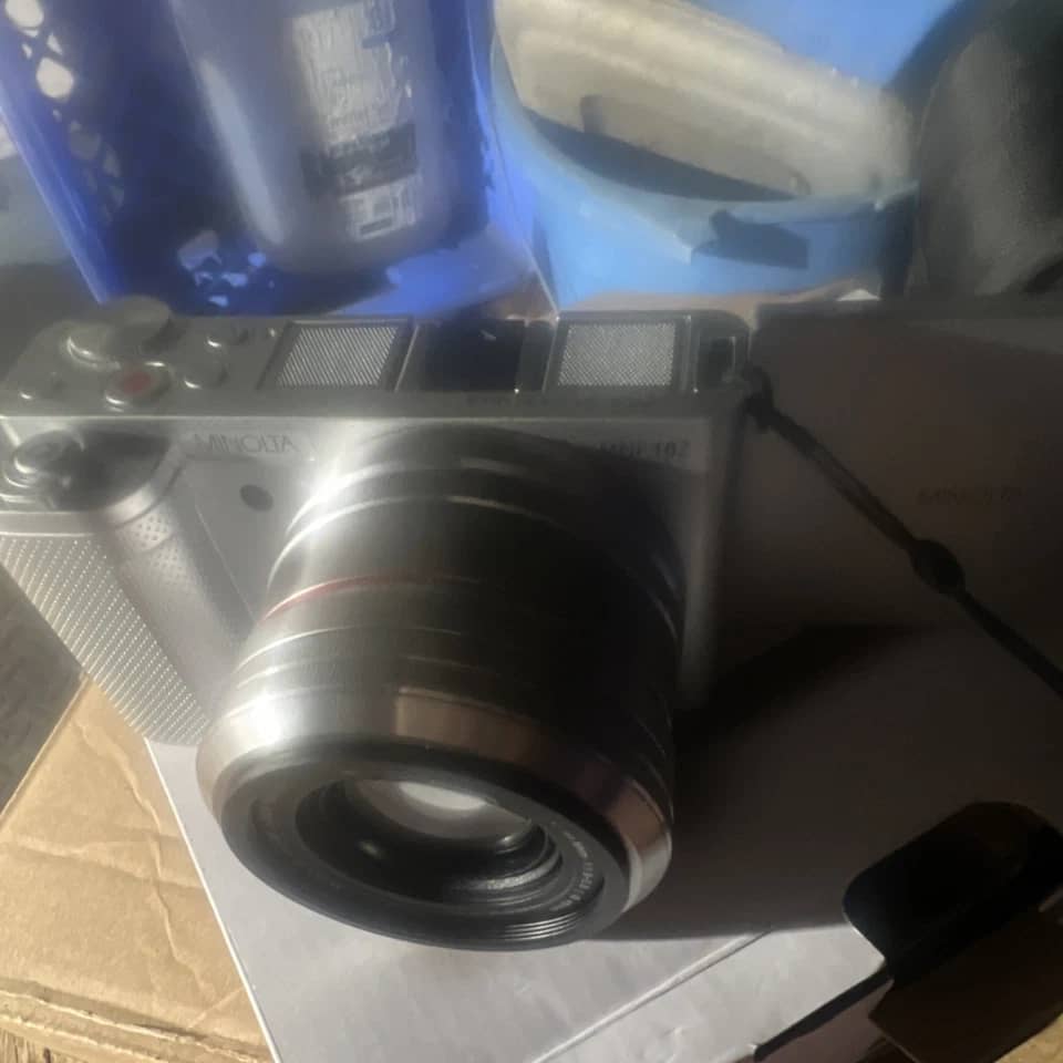 Minolta MNF10Z Digital Cameras Black New Body Only