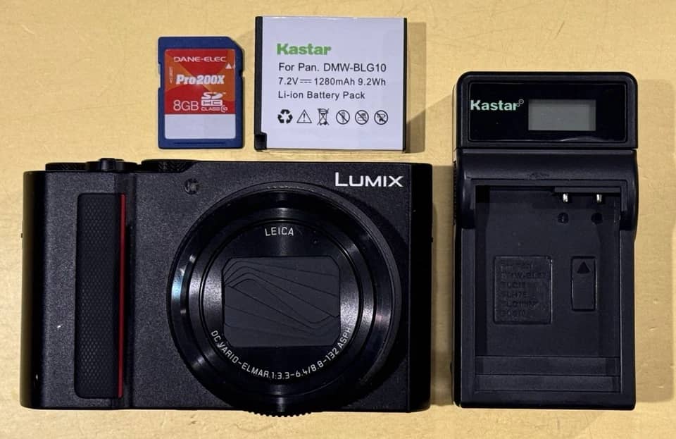 Panasonic LUMIX ZS200 Digital Cameras
