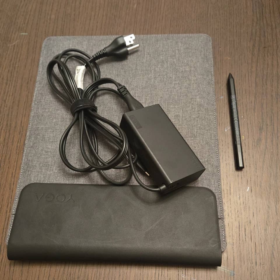 Lenovo Yoga 9 2-in-1 Computers