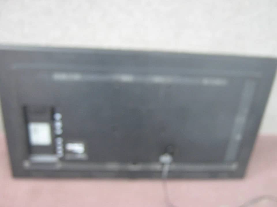 Samsung QM49R Monitors