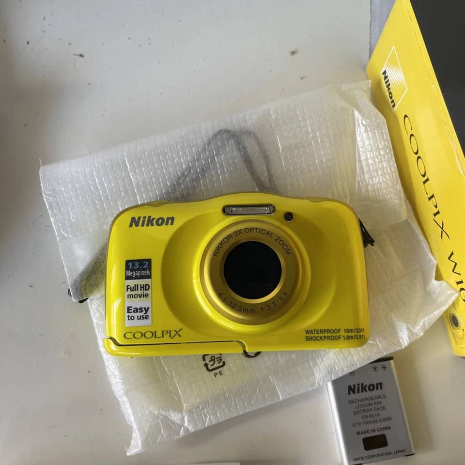 Nikon COOLPIX W100 Digital Cameras White New Body Only