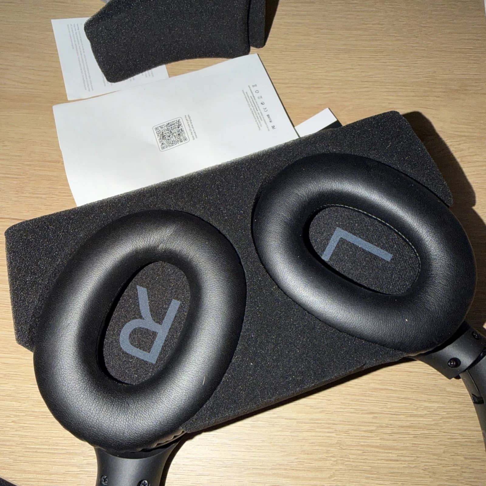TOZO HA1 Headphones & Earbuds Black New