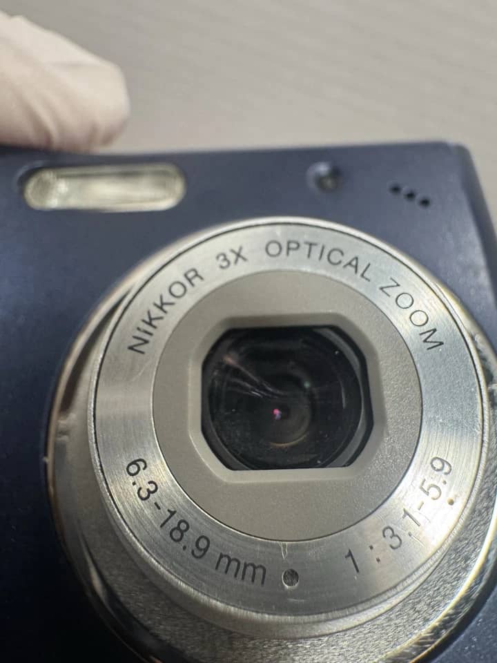 Nikon COOLPIX L14 Digital Cameras Blue New Body Only