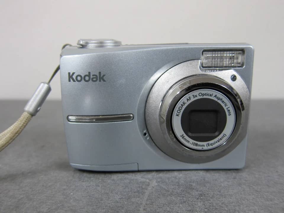 Kodak C913 Digital Cameras Purple New Body Only