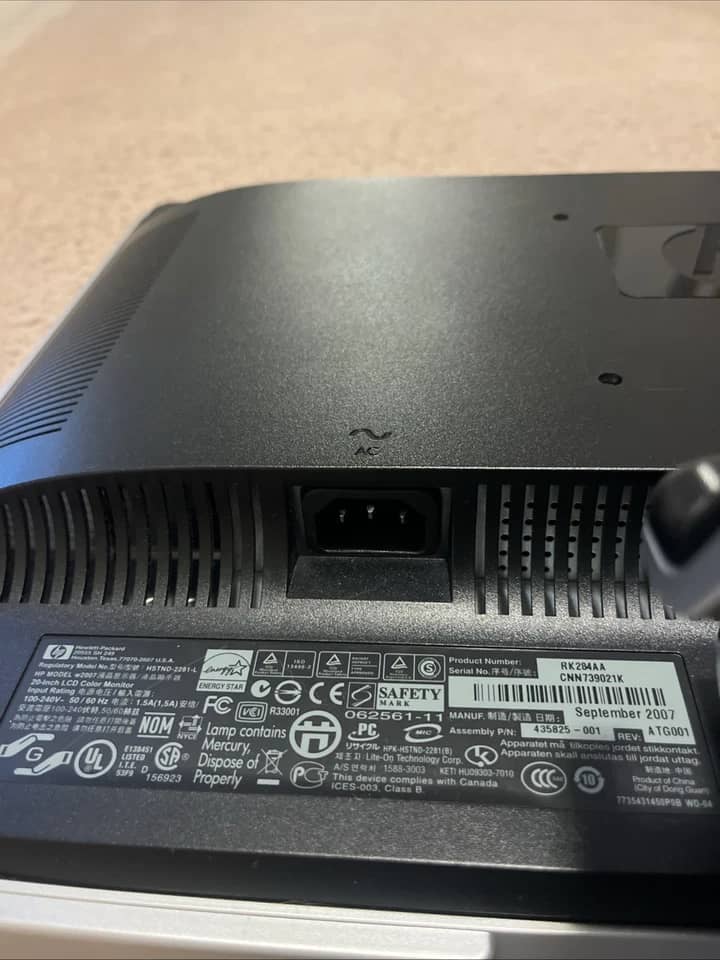 HP W2007 Monitors