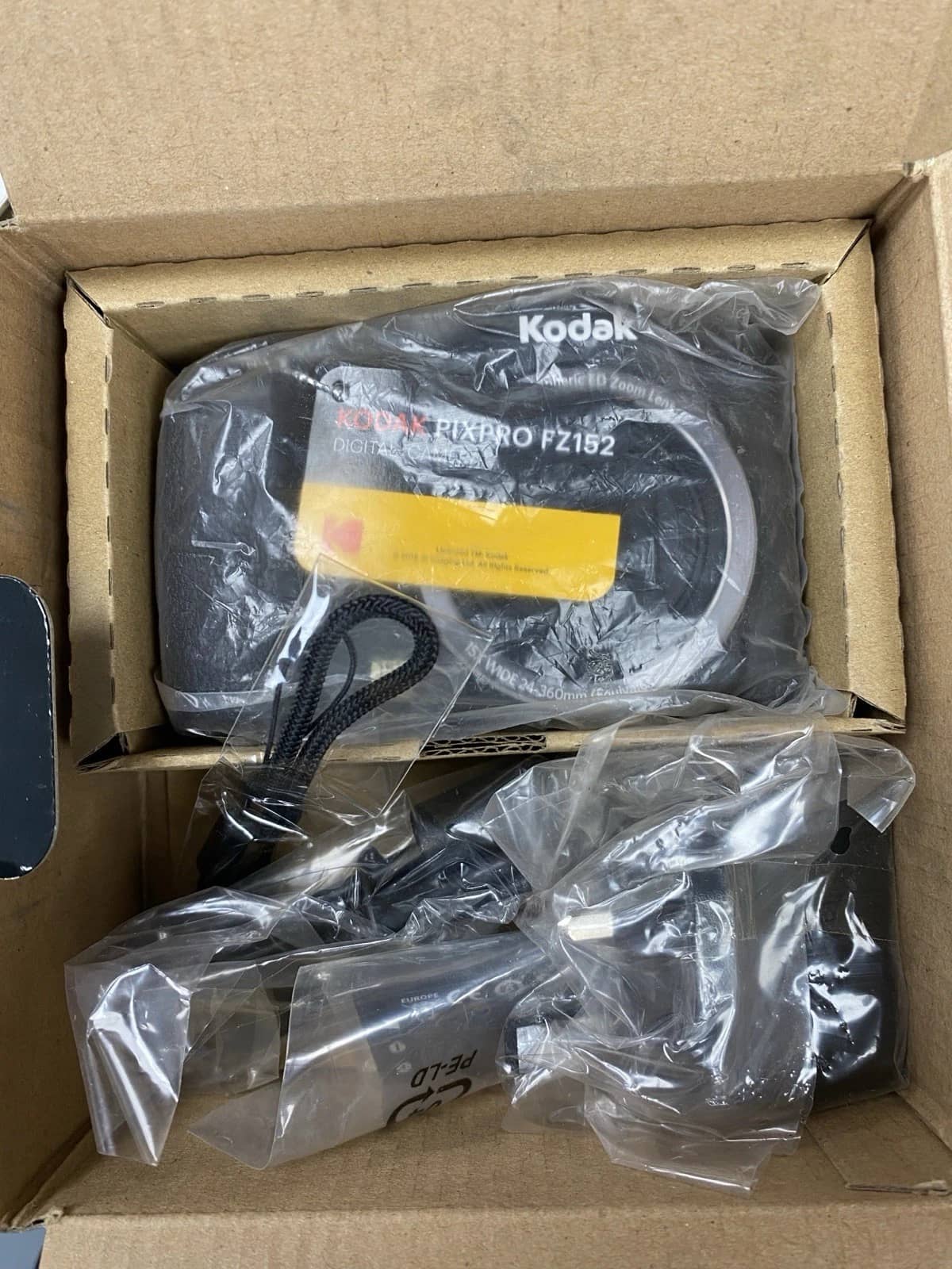 Kodak PIXPRO FZ152 Digital Cameras Black New Body Only