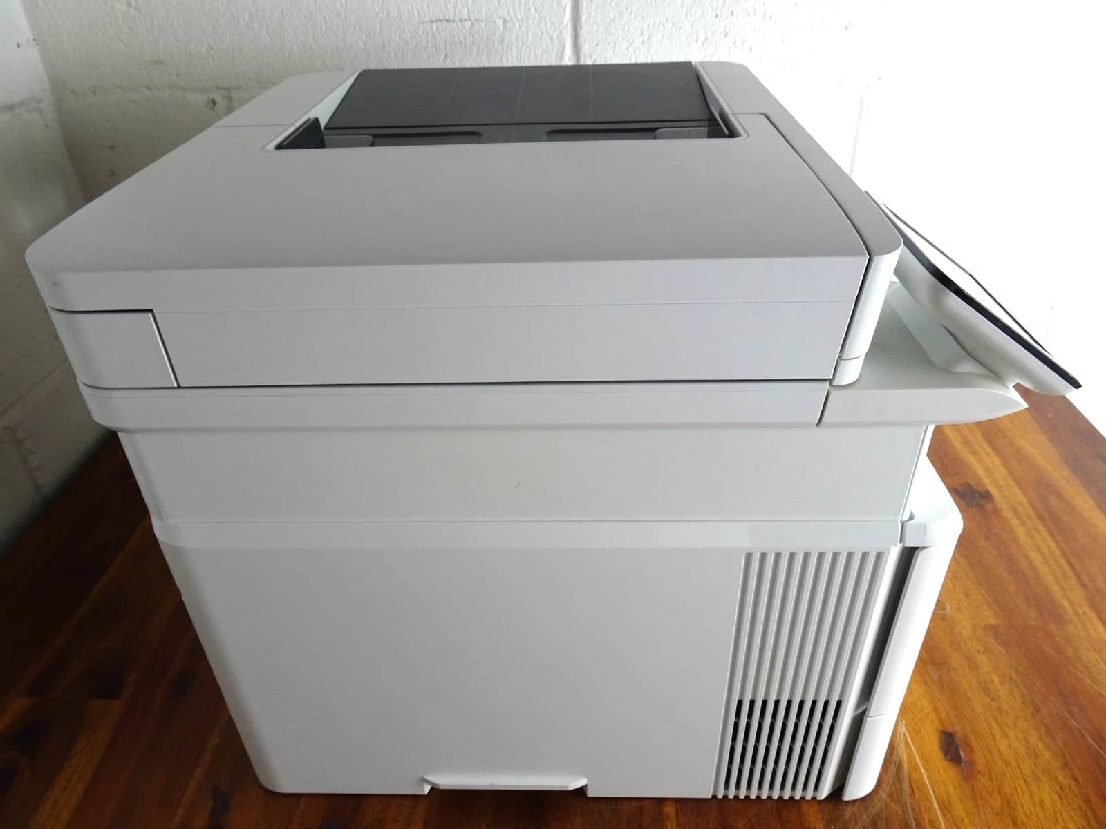 HP HP LaserJet Pro M426fdn Printers Black Used - Good
