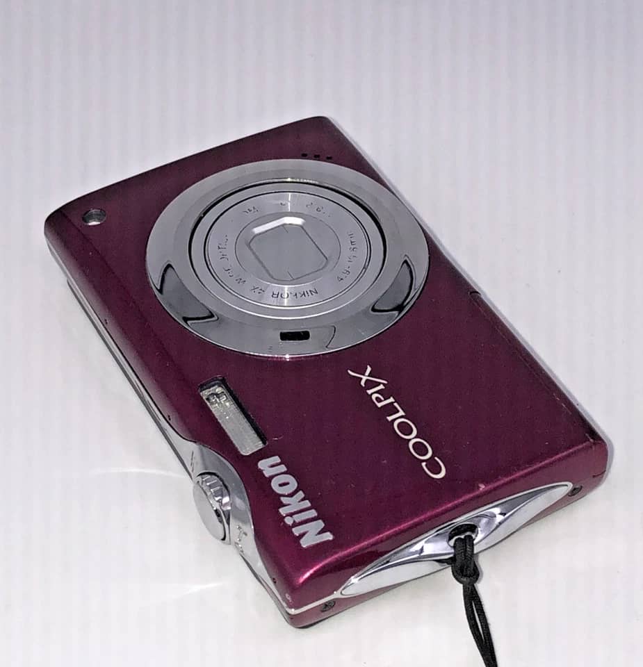 Nikon COOLPIX S4000 Digital Cameras Black New Body Only