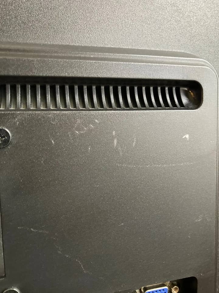 HP W2371b Monitors