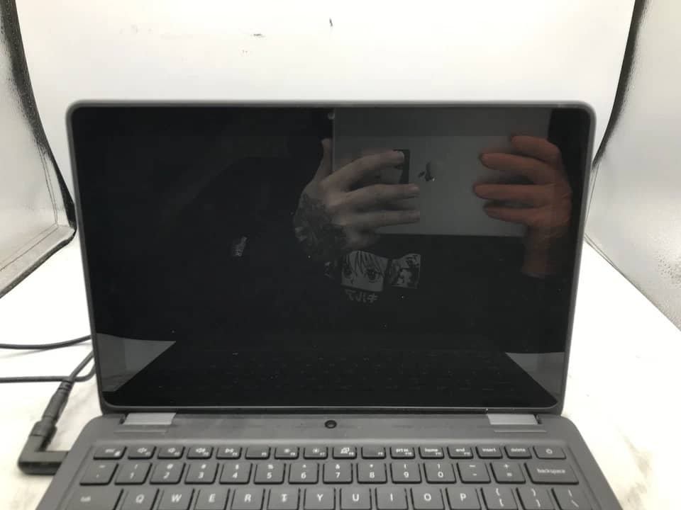 Dell Latitude 3120 Computers