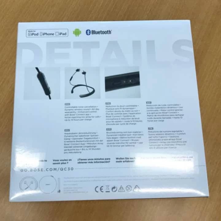 Bose QuietControl 30 Headphones & Earbuds Black Open-Box Excellent