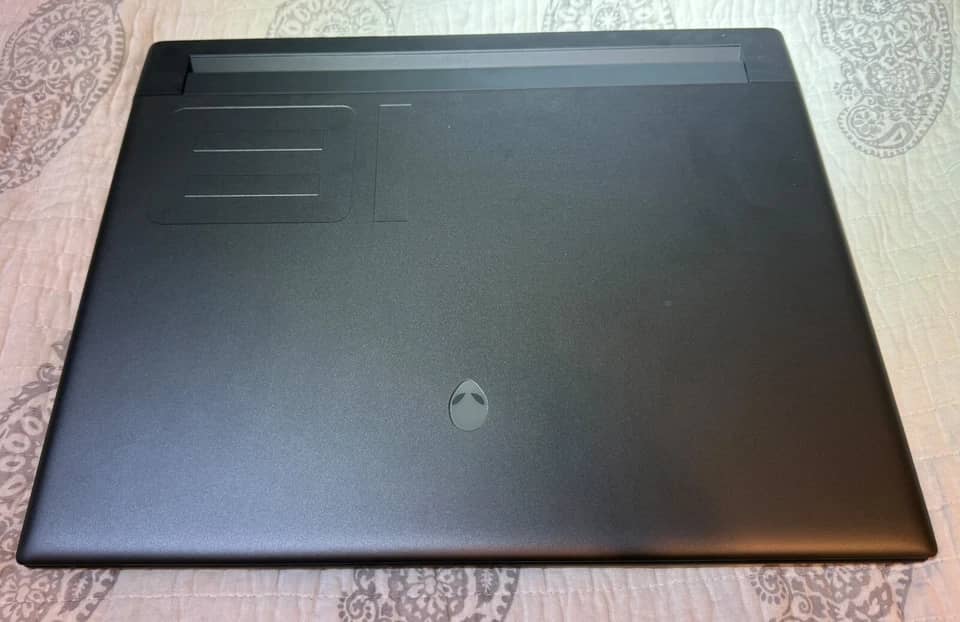 Dell Alienware 18 Computers