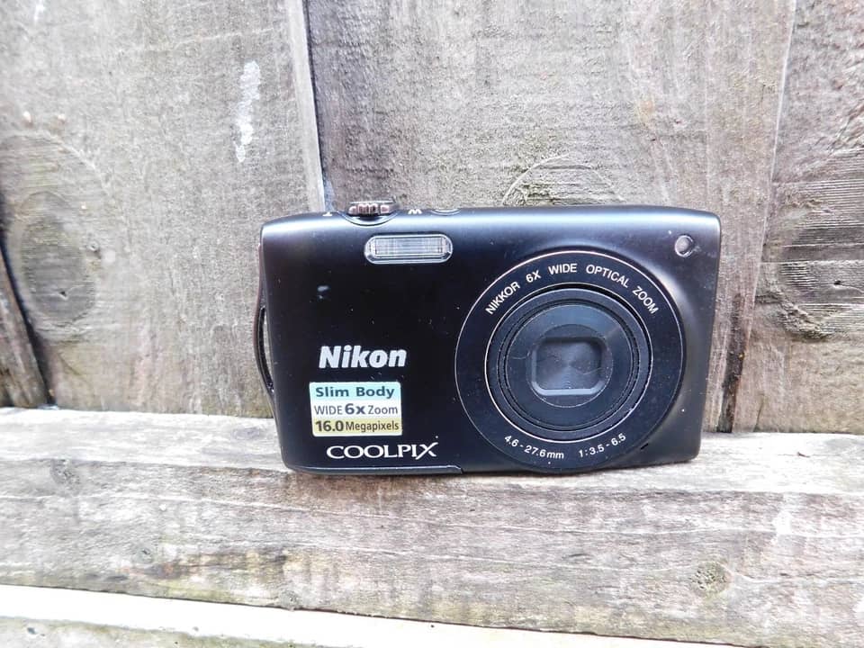 Nikon COOLPIX S3200 Digital Cameras Black New Body Only