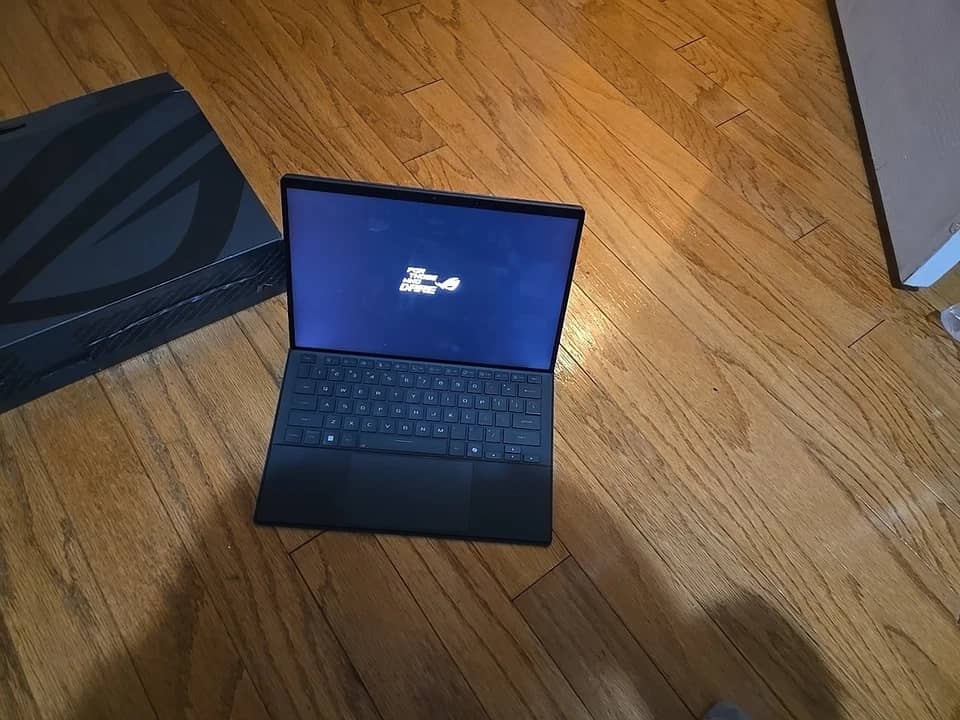 ASUS ROG Strix GZ302EA Computers