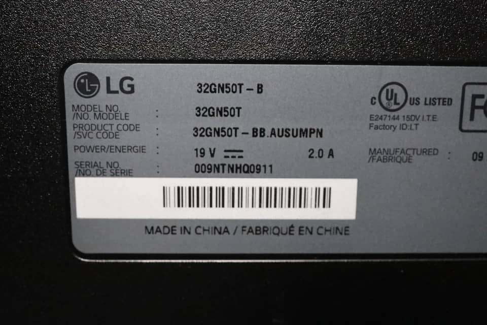 LG 32GN50T-B Monitors
