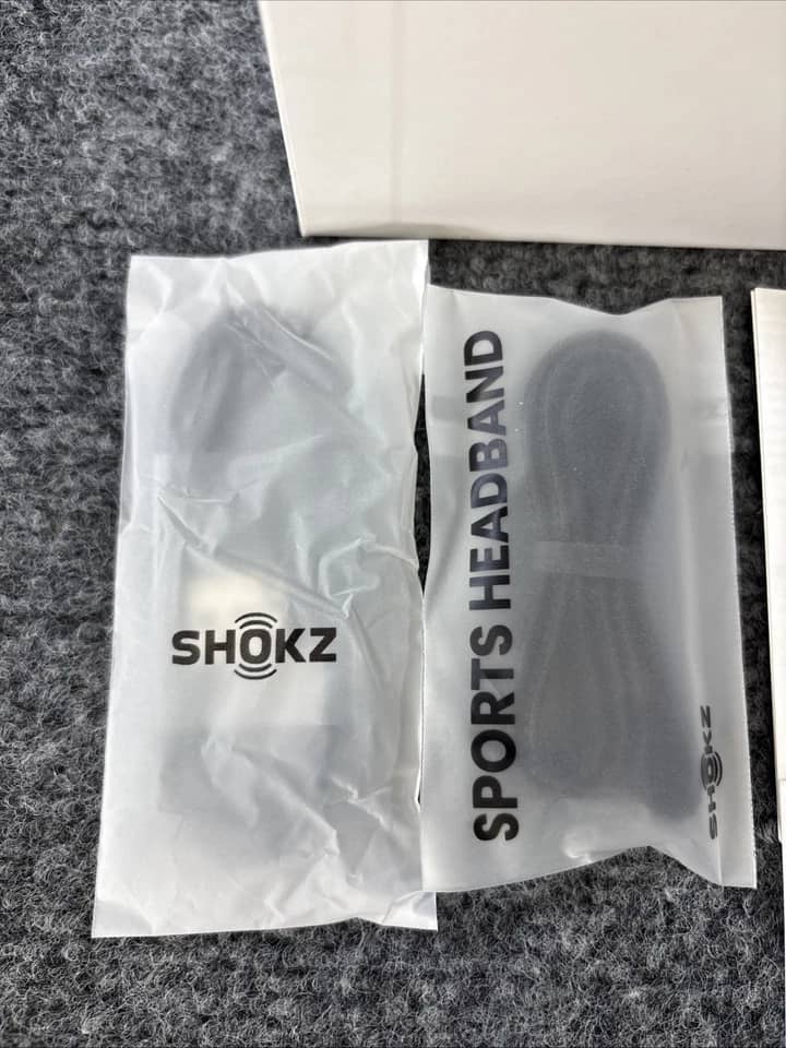 Shokz S803 Headphones & Earbuds Black New