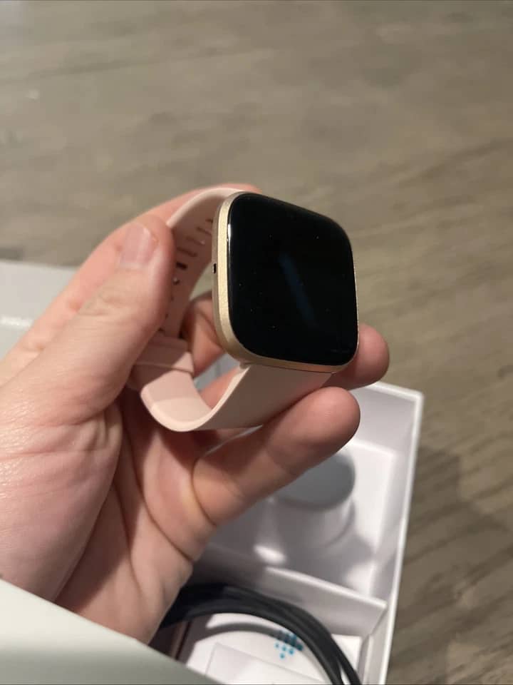 Fitbit Versa 2 Smartwatches Red 51mm New
