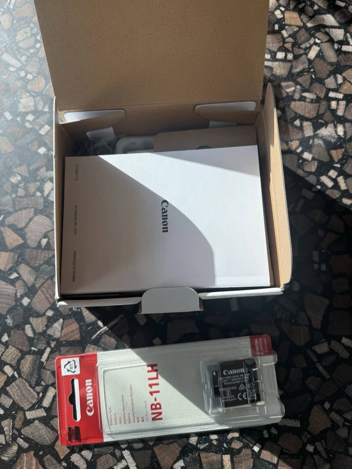 Canon IXUS 185 Digital Cameras Silver New Body Only
